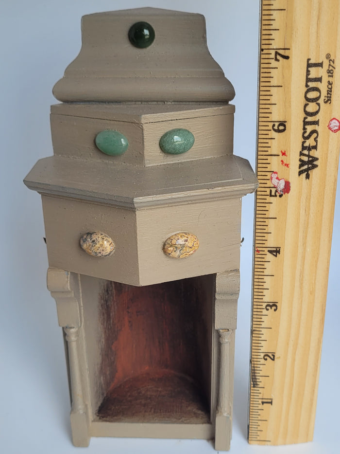 Bill Lankford – Halloween Handmade Corner Fireplace