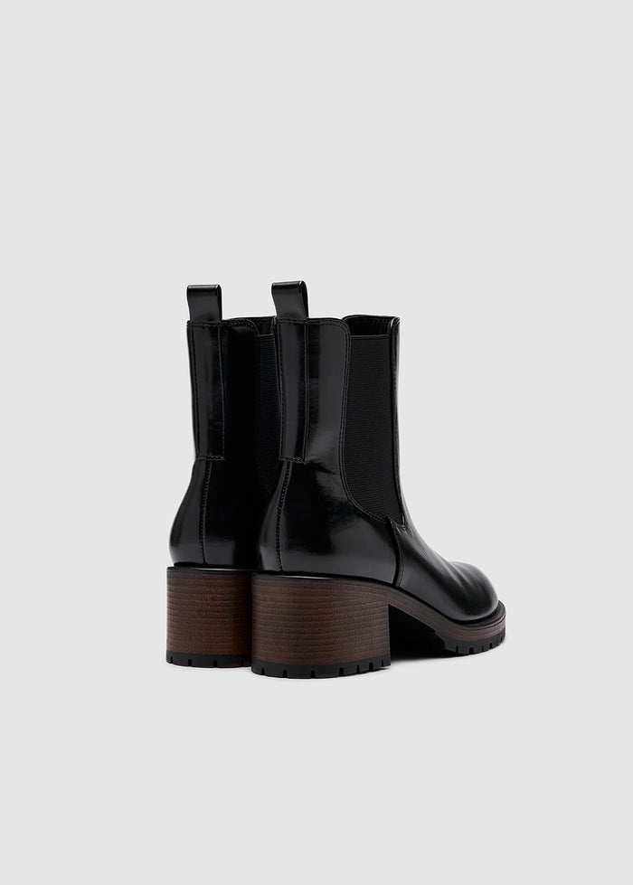 BLOCK-HEEL CHELSEA BOOTS