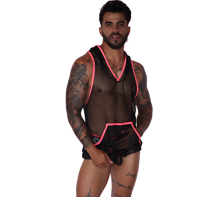 Boox Fuchsia Hoody T Shirt en modelo de Gigo Underwear