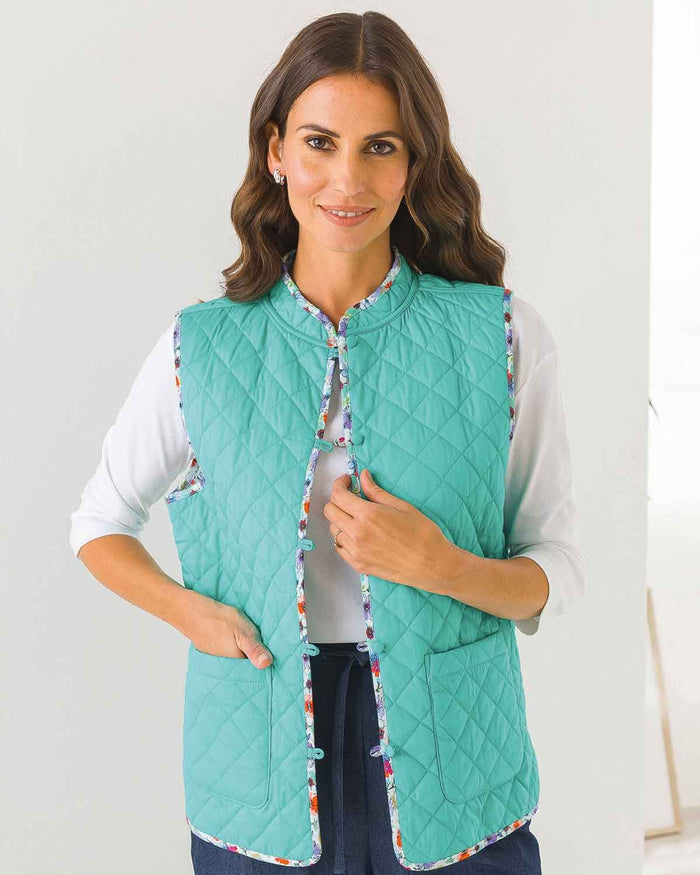 Julipa Reversible Quilted Gilet - Image 2 - The Classic Boutique