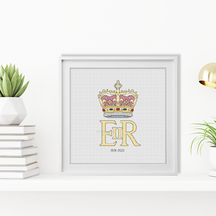 Queen Elizabeth II Blackwork Pattern by Peppermint Purple