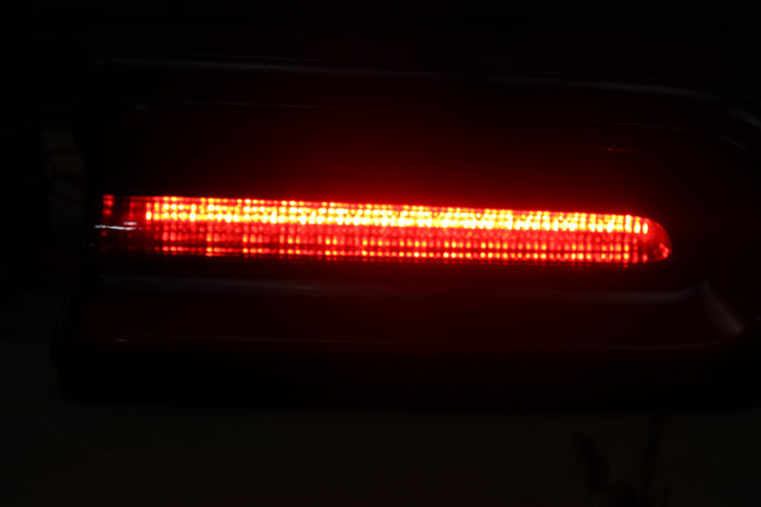 2015-2023 Dodge Challenger Passenger RH Side Tail Light Taillight OEM 68403954AC