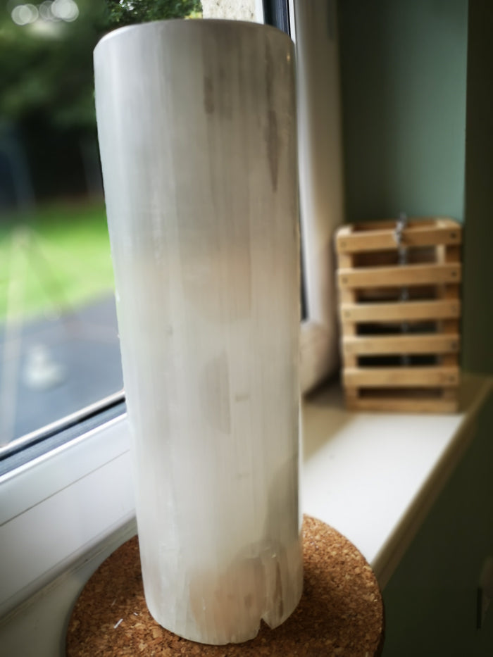 Earthstore® 40cm Selenite White LIPSTICK SHAPE Lamp (apx 16")