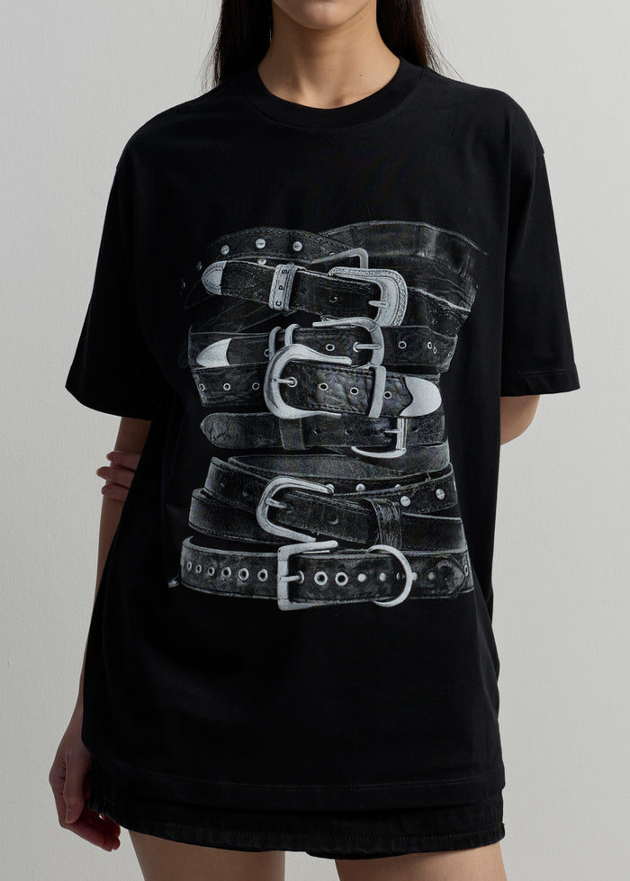 BELT-GRAPHIC OVERSIZED TEE