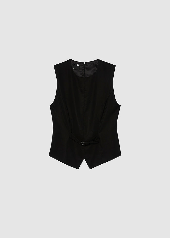 BELTED SLEEVELESS BLOUSE