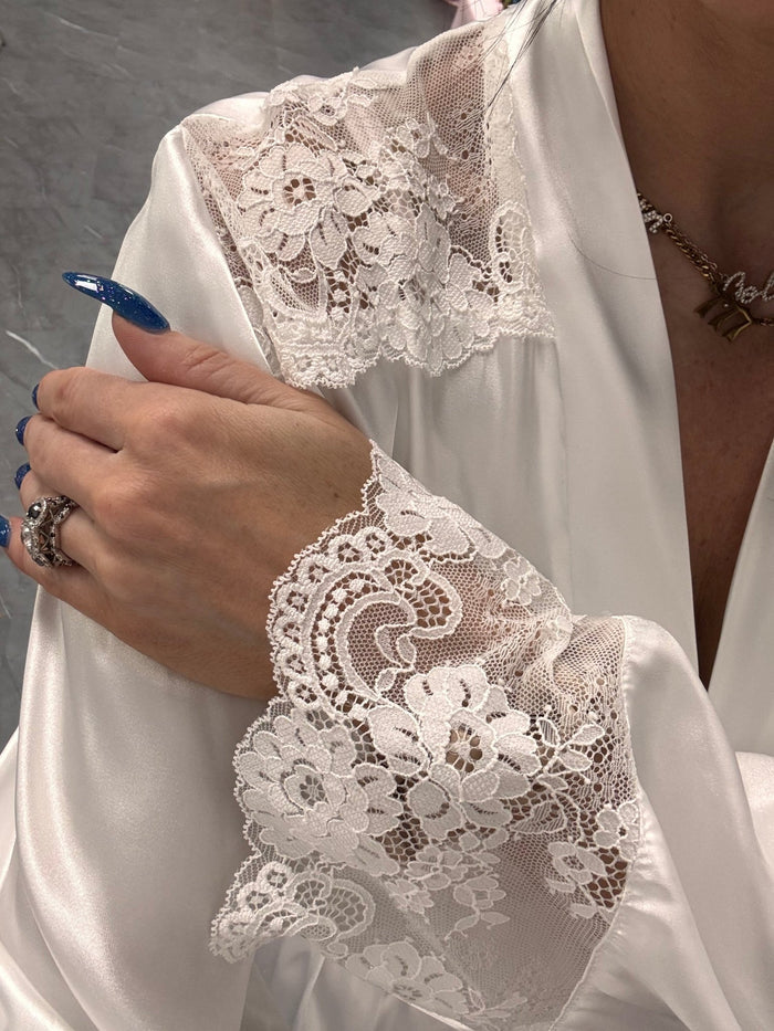 Bridal Bouqet Robe - Intimate Whispers
