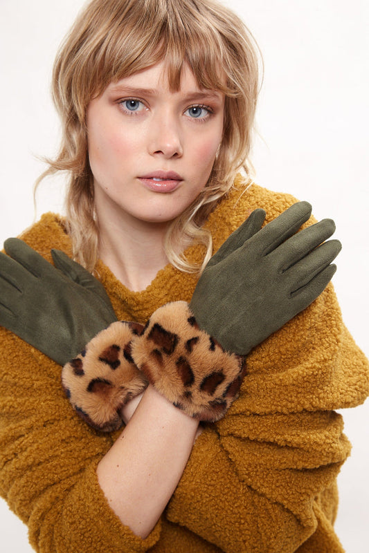 Cadhla Faux Suede And Fur Cuffed Touch Screen Gloves – Green - Bascora