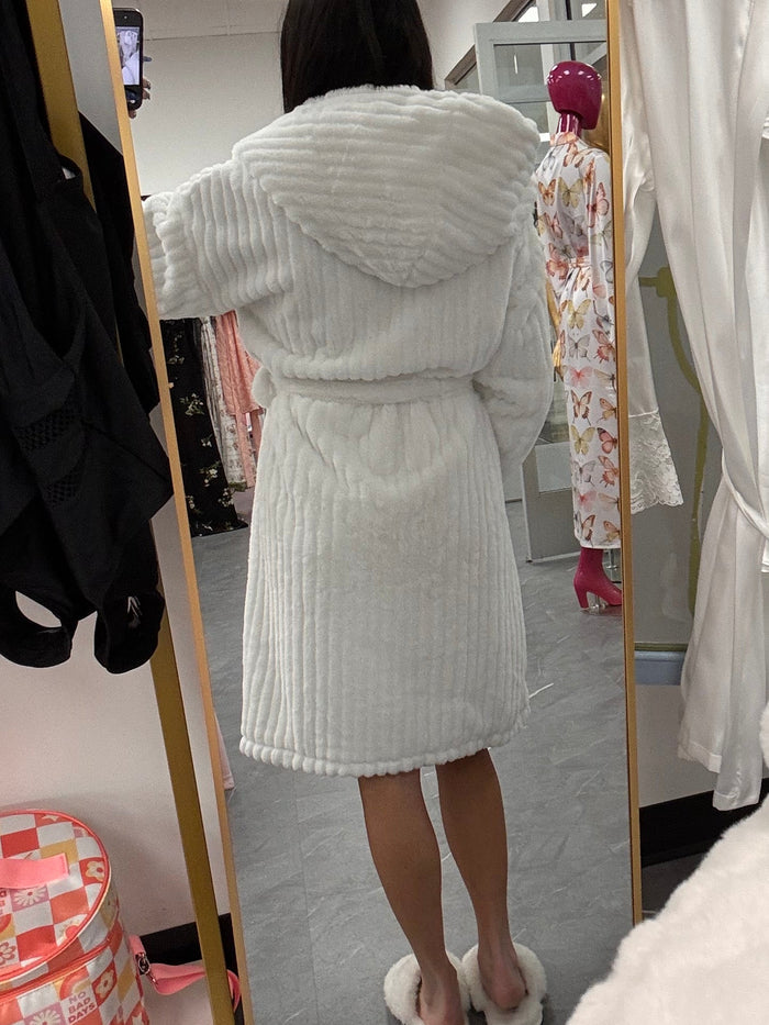 Cloud Robe in Cream - Intimate Whispers