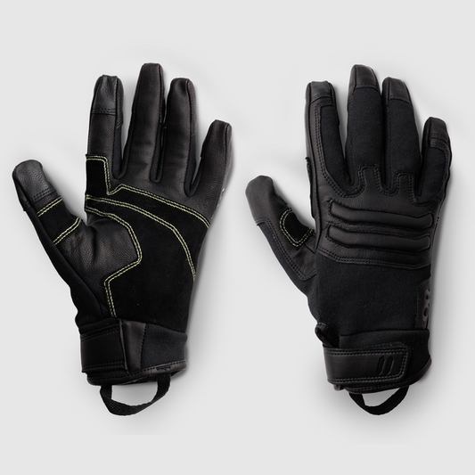Black | E1
