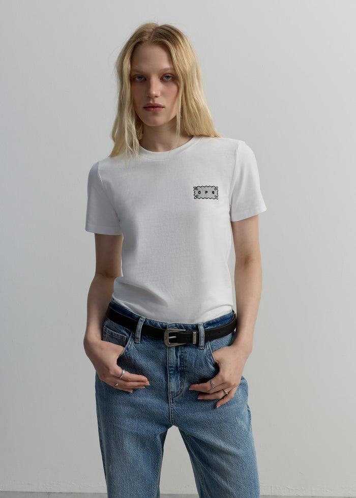 LACE LOGO TEE