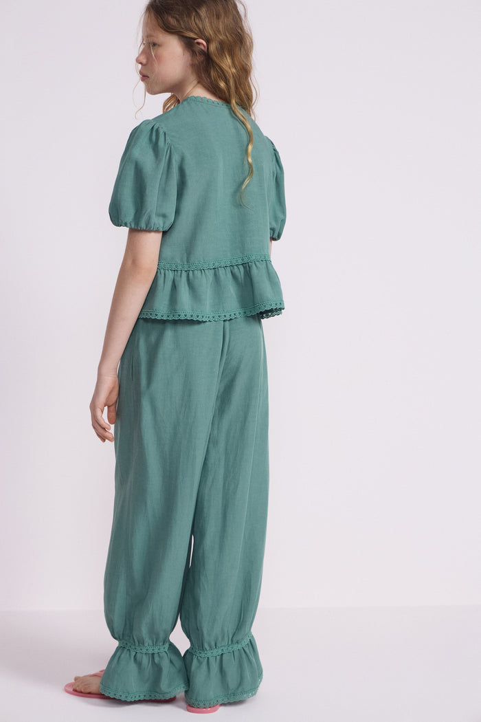 MINERAL GREEN