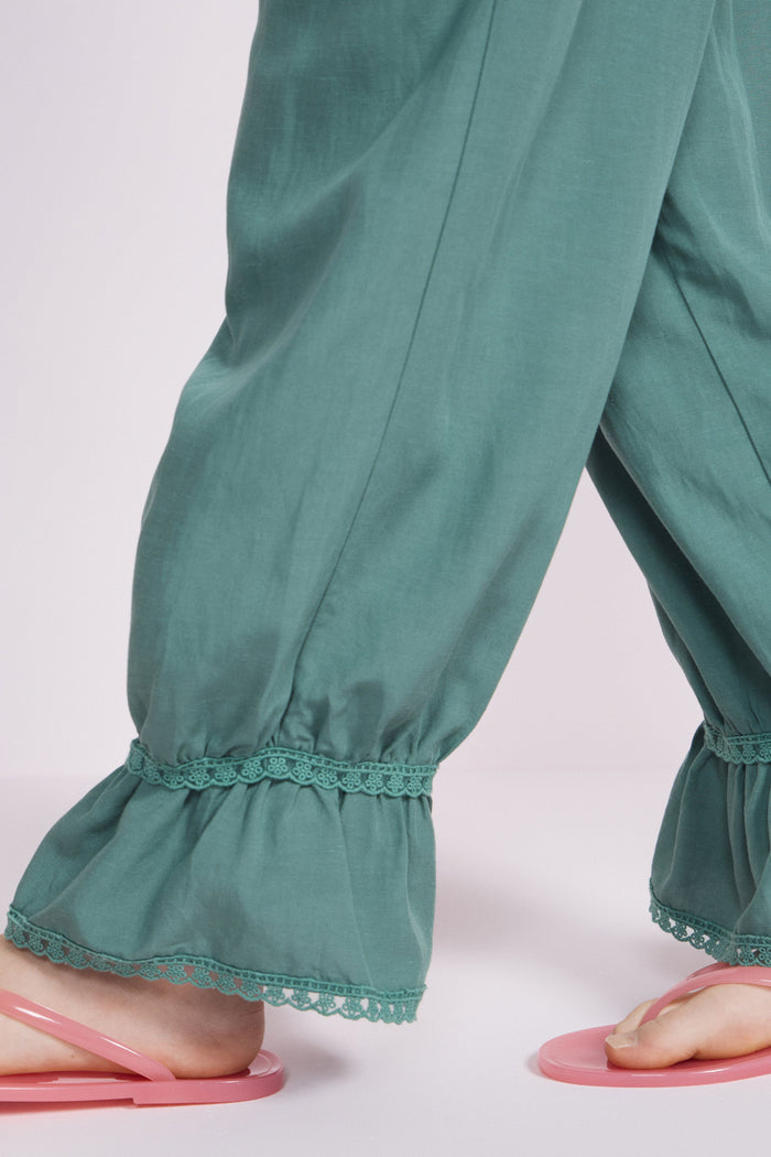 MINERAL GREEN
