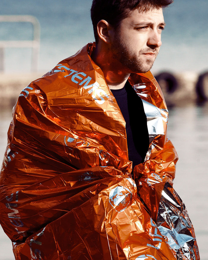 b2749_302_lifesystems_thermal_blanket_g_2000x2500_9ccac2e_1763525787000