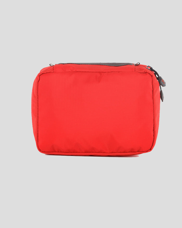 b2746_403_lifesystems_traveller_first_aid_kit_b_2000x2500_9ccac2e_1763525797000
