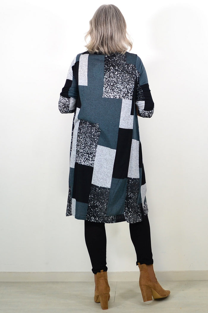 Long grey and black La Mode winter tunic with a roll neck, featuring a cozy, fitted design suitable for cold weather.