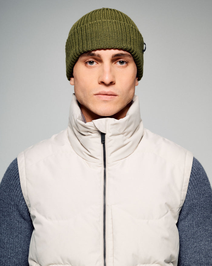 a1575_or8_frisco_x_mens_down_vest_f_1775616742000