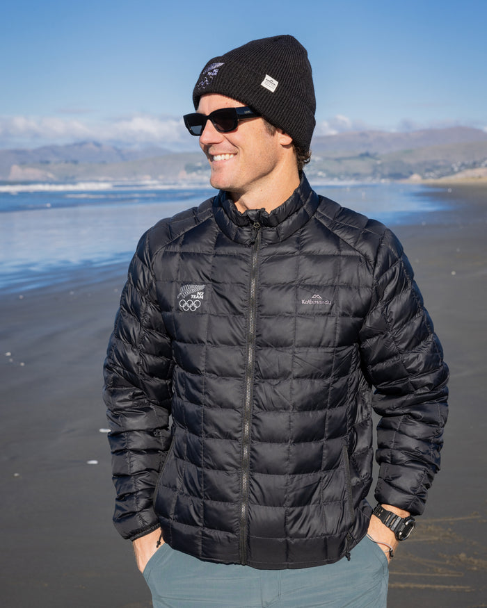 B2307_OZ7_NZOC_Range_Mns_Heli_Insulated_Jacket_NZ_Team_Black_b_1756683844000
