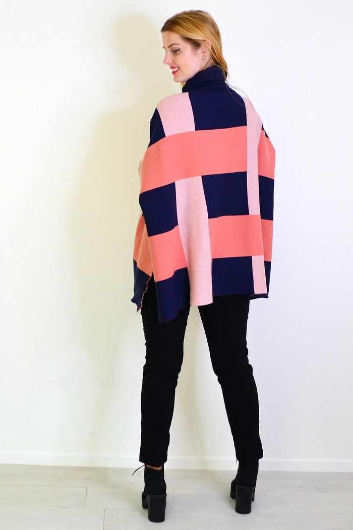 Navy pink free size cardigan poncho from Caroline Morgan, styled as a versatile tunic with cozy fabric and relaxed fit.