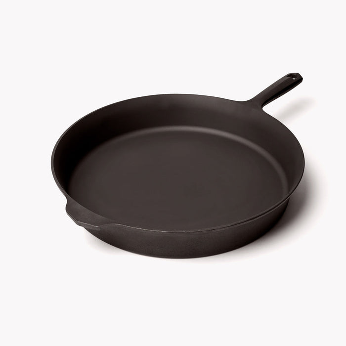 No.12 Field Skillet, angled side view showing smooth interior
