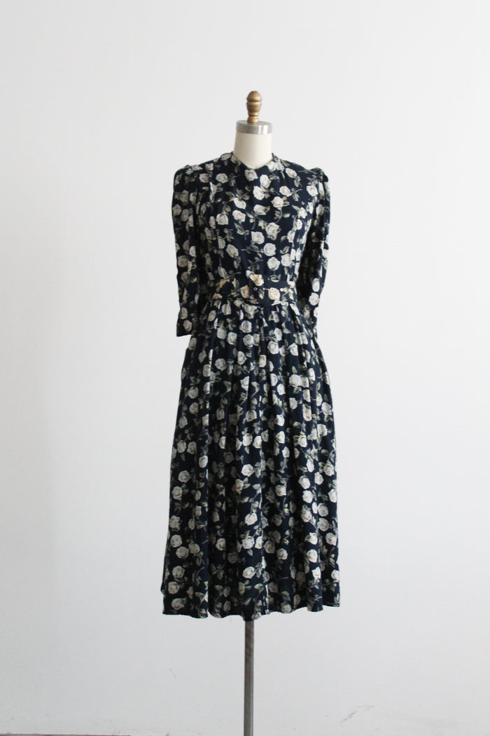 rosebud day dress
