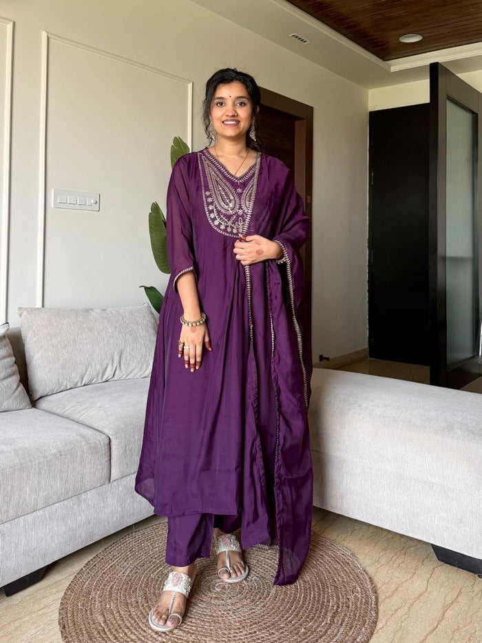 Saavra Mul Chanderi Luxe Set- Violet