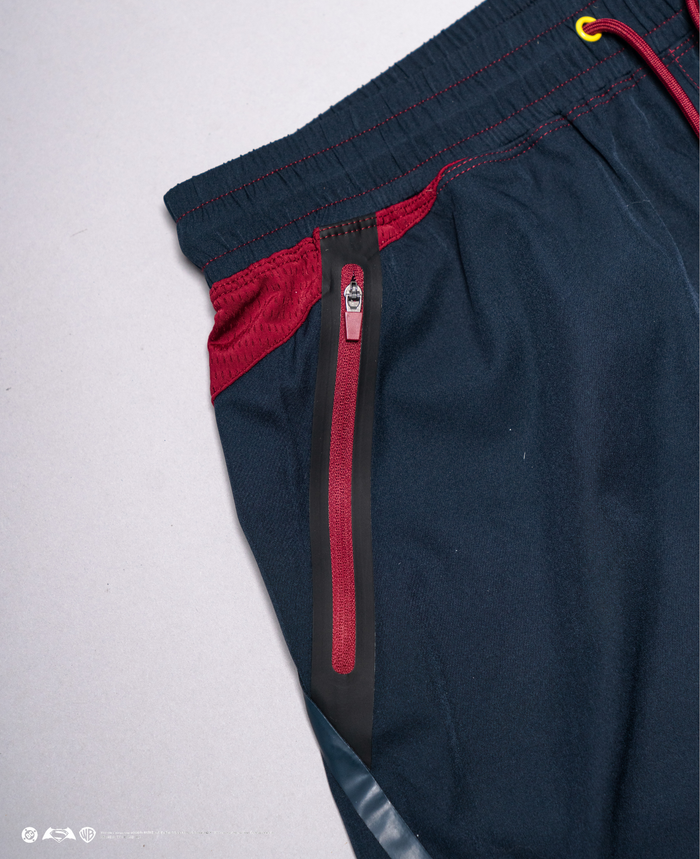 SUPERMAN BVS 7" Performance Shorts