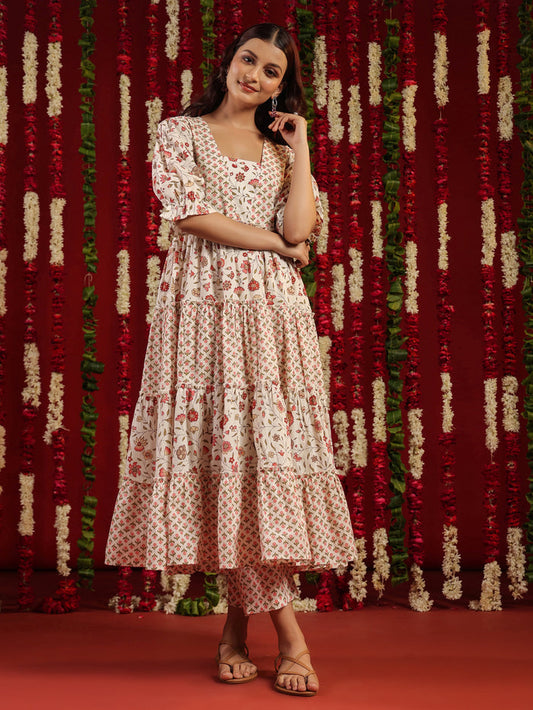 Women's Cotton Tiered Kurta with Straight Trousers