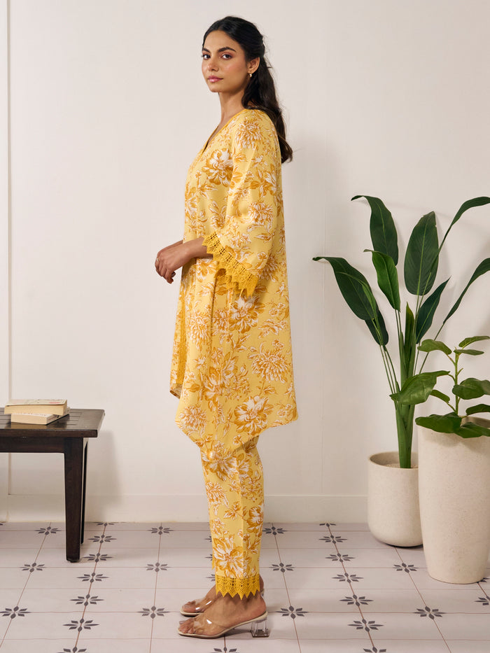 Women's Floral Flared Short Kurta Set with Dupatta