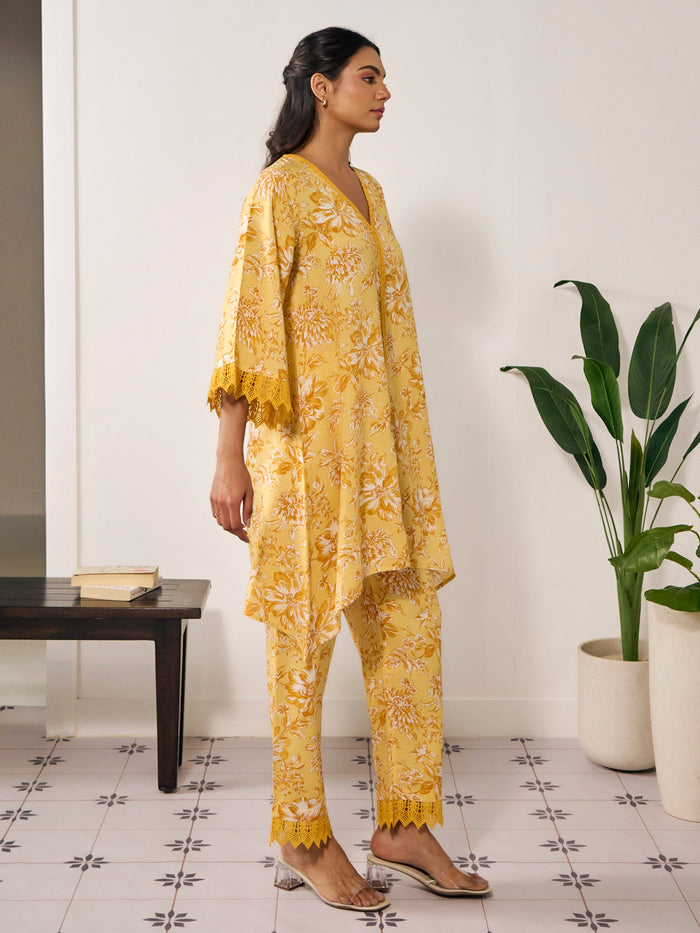 Women's Floral Flared Short Kurta Set with Dupatta