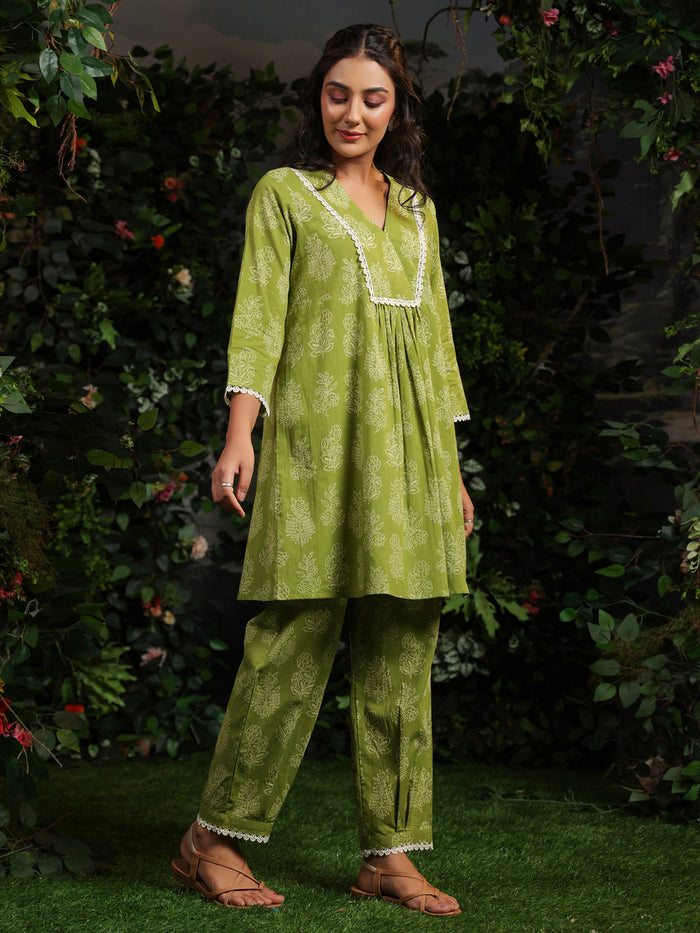 Women's Pistachio Printed Cotton Suit Set